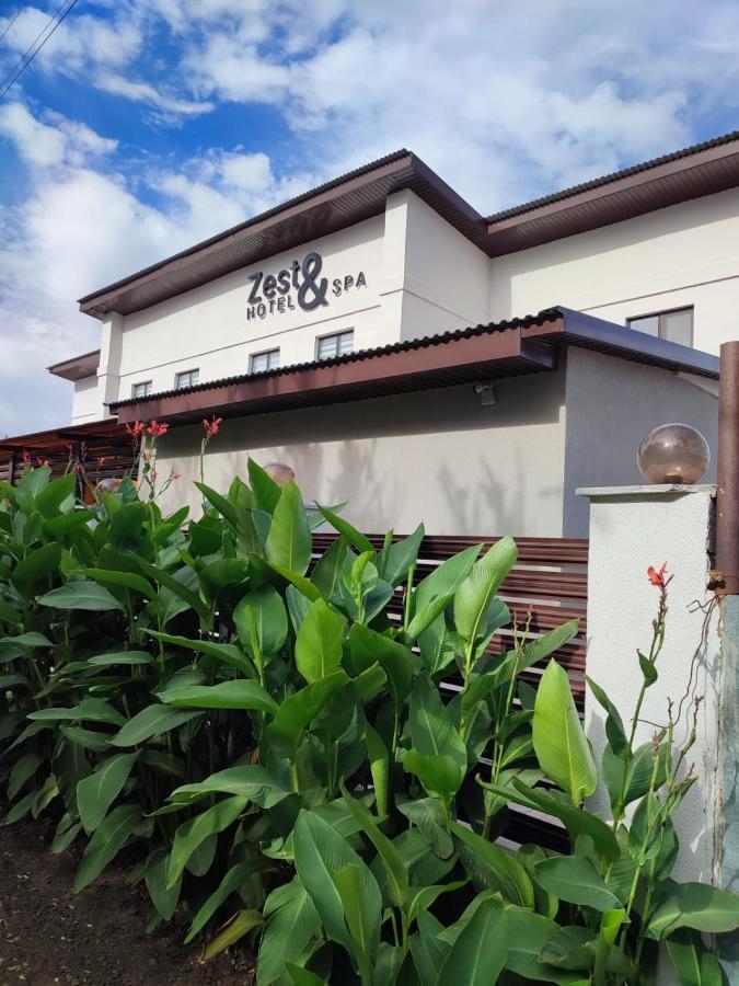 Zest Hotel & Spa Oral Bagian luar foto